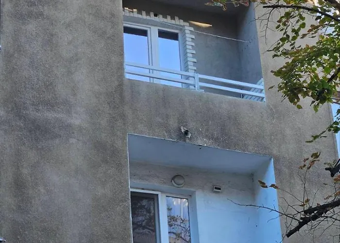 Cozy Spot At The Heart Of